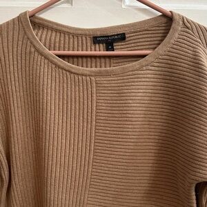 Banana Republic Women's Ribbed Brown Sweater